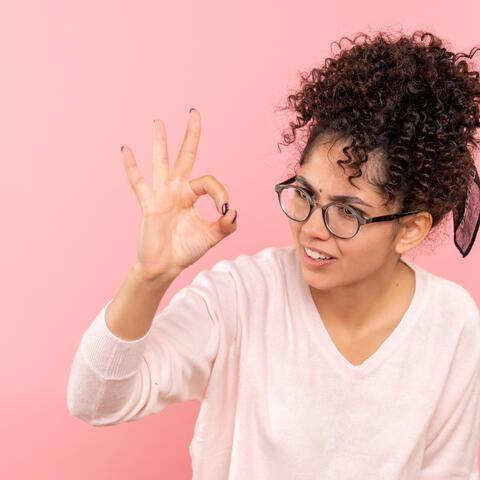 magnific.com